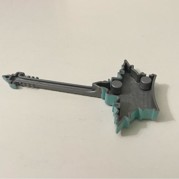 Moxie Girlz Sophina Jammaz Jammin Sleepover Crown Guitar Doll Accessory - Picture 9 of 10